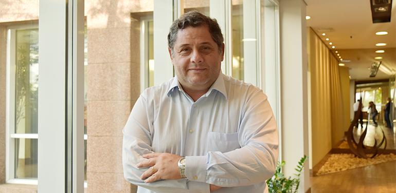 Dr. Roger Chammas